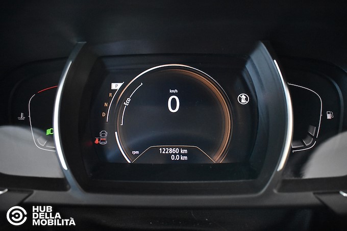 RENAULT Scénic TCe 140 CV EDC FAP Business